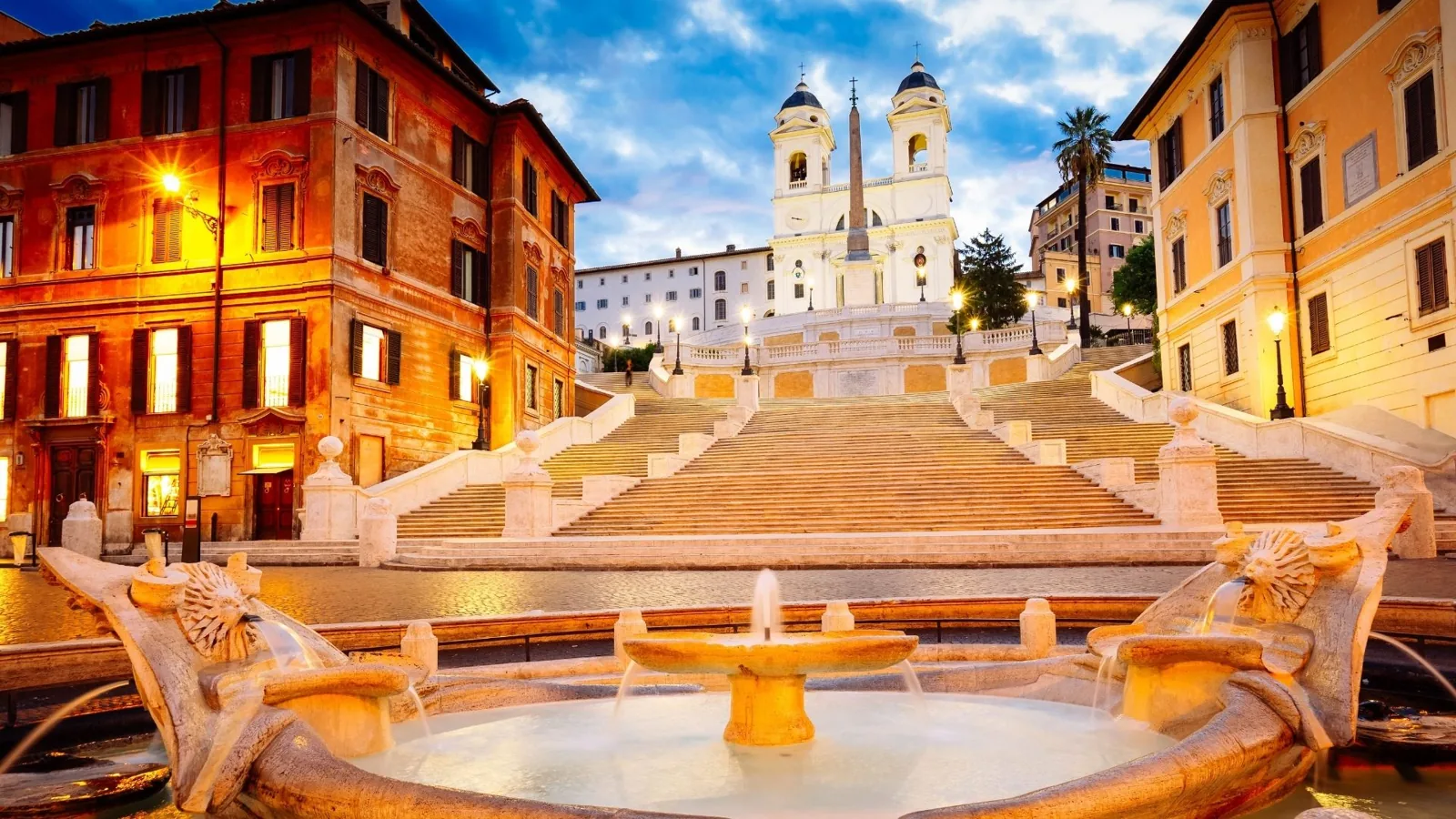 La scalinata di Trinità dei Monti a Piazza di Spagna